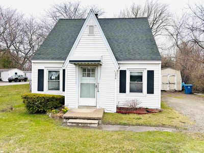 1250 W Hampton Rd, Essexville, MI, 48732