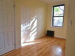 218 W 16th St #4B, New York, NY 10011