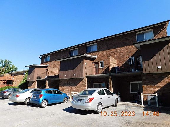 3rd image of 1001 Flanders Ln #1001-103