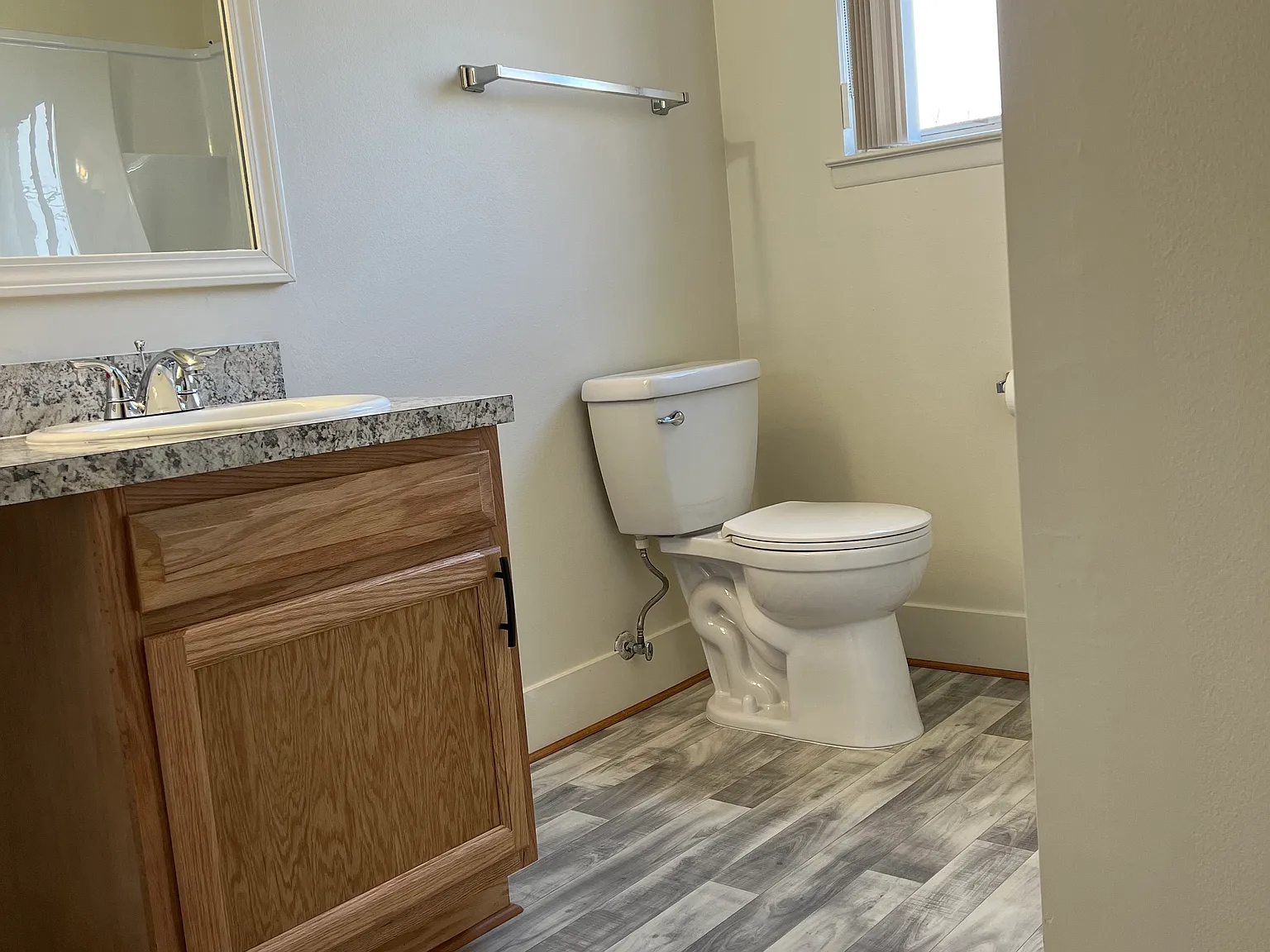1 bed, 825 sqft, $950 — Photo 2