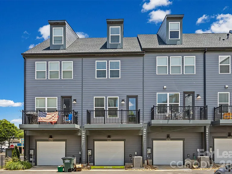 5640 Kingspan Dr — Photo 32