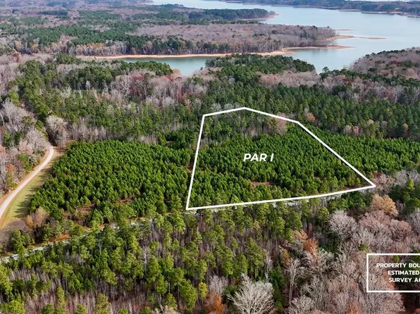 1331 Plum Nutty Rd, Henderson, NC 27537