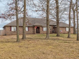 392 S Gregg Rd, Nixa, MO 65714