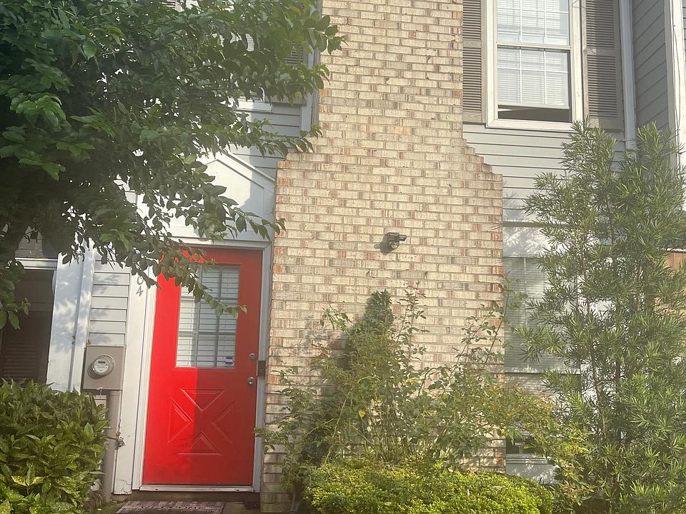 1st image of 6604 Wellington Sq