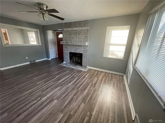 3rd image of 1740 Kipling Dr