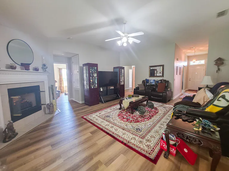 7399 Broadmoor St — Photo 3