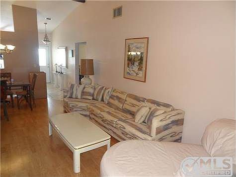 2nd image of 804 Sky Pine Way APT A