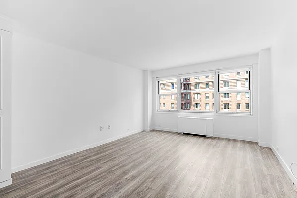 Rented by Douglas Elliman | media 4