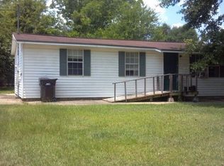 203 Helms St, Newton, AL 36352