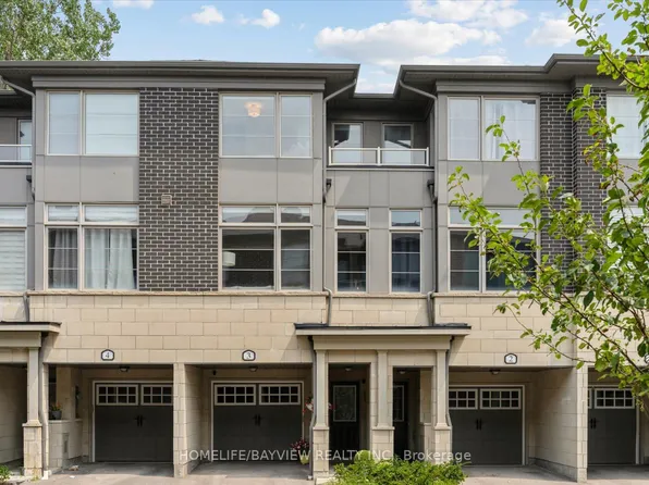 384 Arctic Red Dr Unit 3, Oshawa, ON L1L 0M5