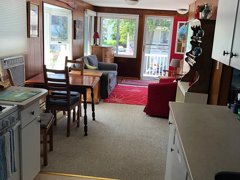 15 Sand St — Photo 4