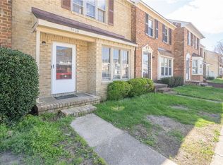 5589 Campus Dr, Virginia Beach, VA 23462