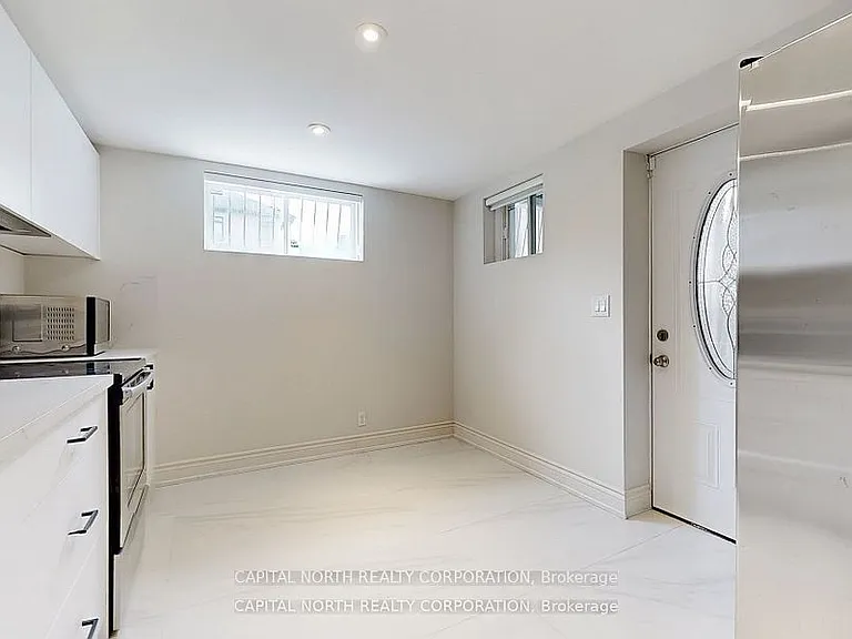 54 Winchester Ln #BASEMENT — Photo 6