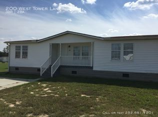 200 W Tower Ln, Rocky Mount, NC 27804