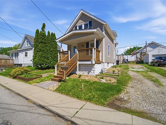 2nd image of 241 King St