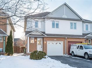 96 Thornlodge Dr, Hamilton, ON L8B0L9