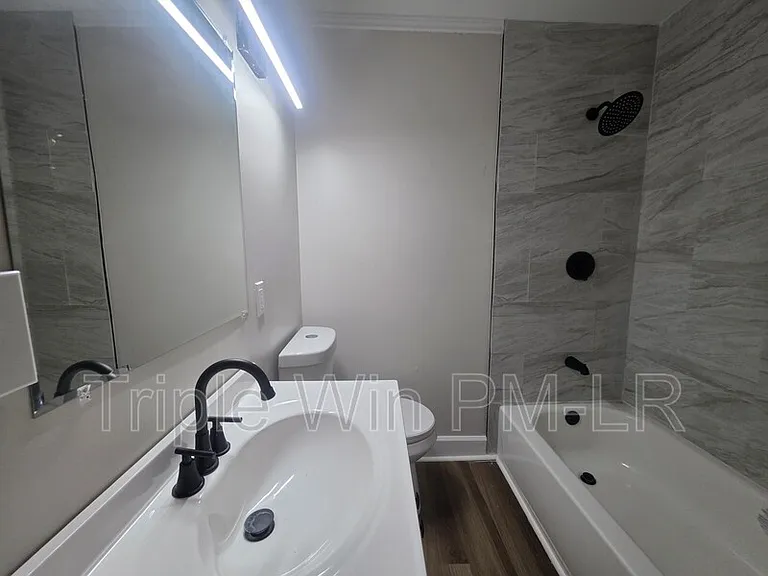 8700 Winston Dr — Photo 16