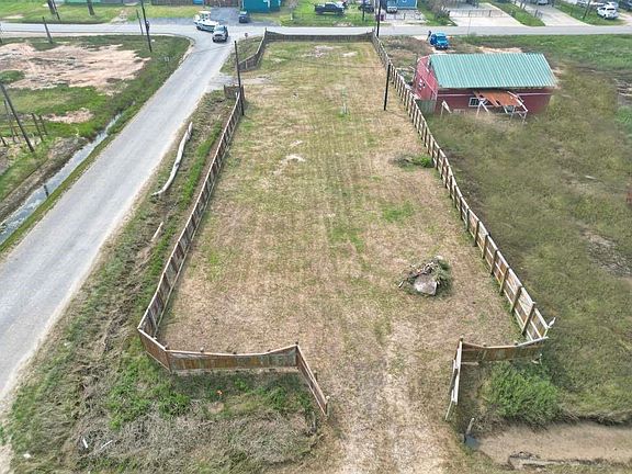 5th image of 5801 County Road 201
