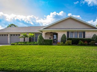 3157 Mariannwood Dr, Port Neches, TX 77651