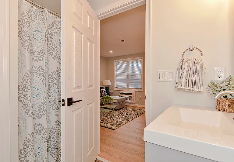 528 Ocean Blvd #11 — Photo 14