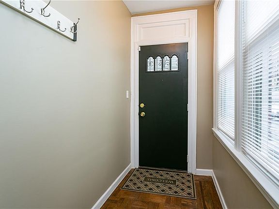2nd image of 4530 Hill Ave