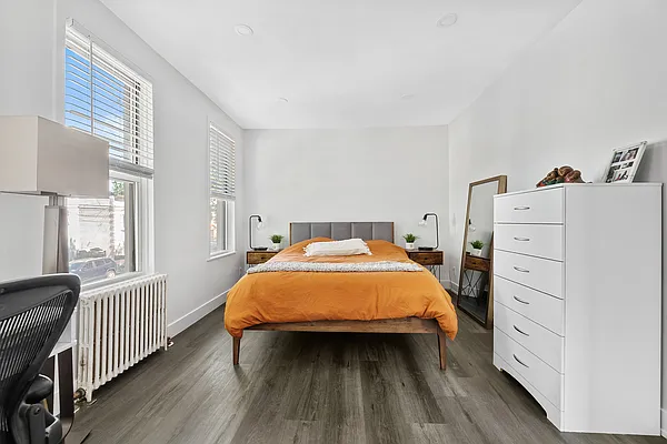 Rented by REAL New York | media 13