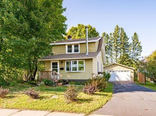 305 W Faribault St, Duluth, MN 55803
