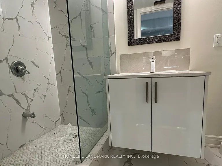 86 Pemberton Ave — Photo 16