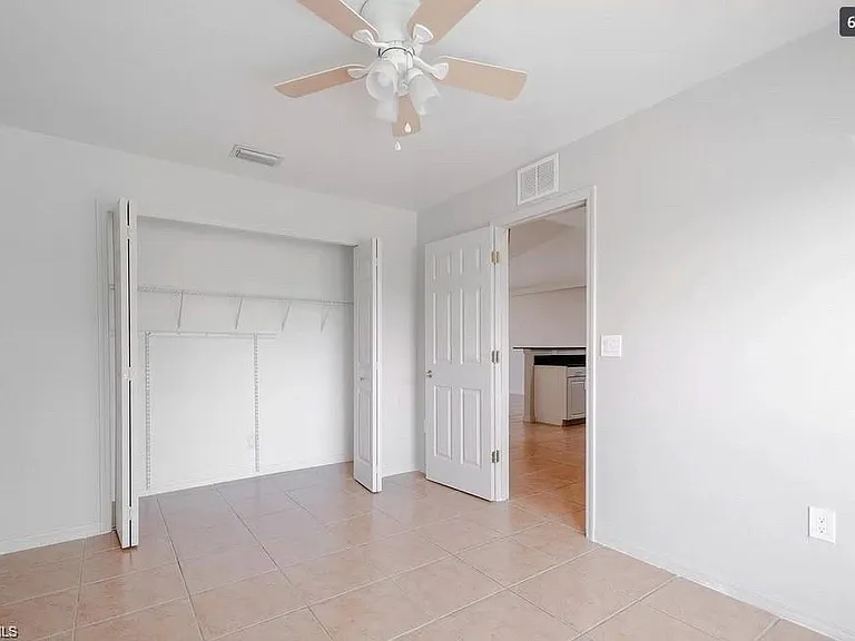 4932-4934 Viceroy Ct #4932 — Photo 19