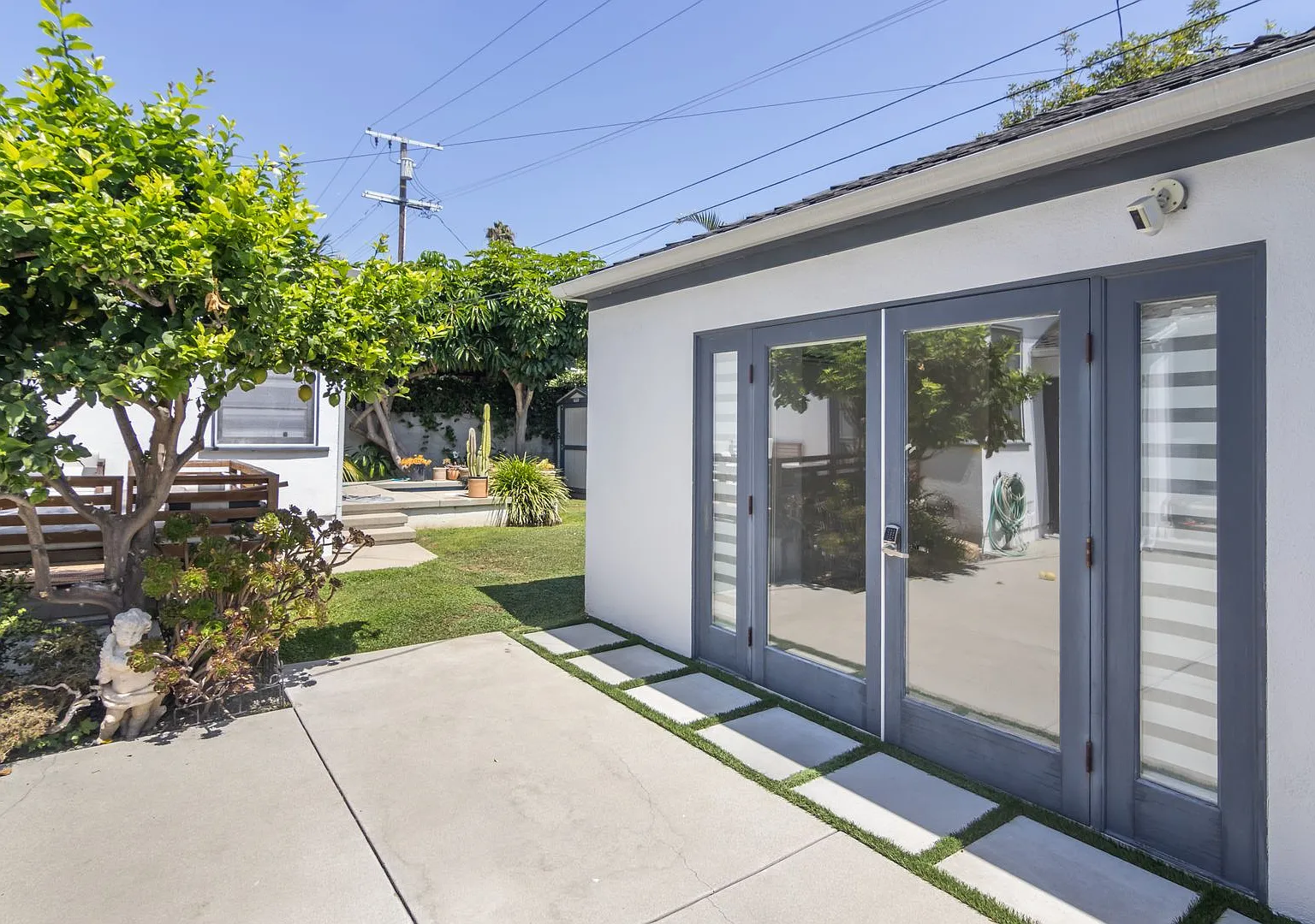 Charming Private 1-Bedroom ADU in Prime West Los Angeles — Photo 4