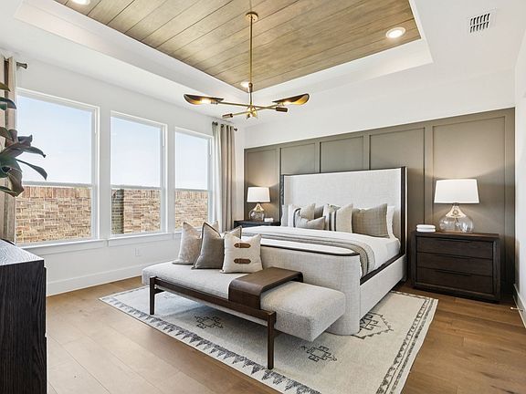 7th image of this home
