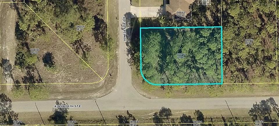 1st image of 718 Pinecastle Dr