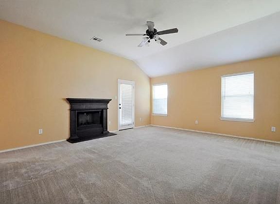 4th image of 132 Campos Dr