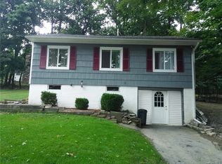 103 Orchard Ter, Monroe, NY 10950