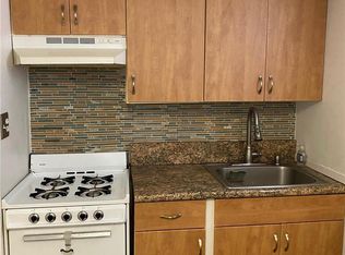 4340 194th St #1, Flushing, NY 11358