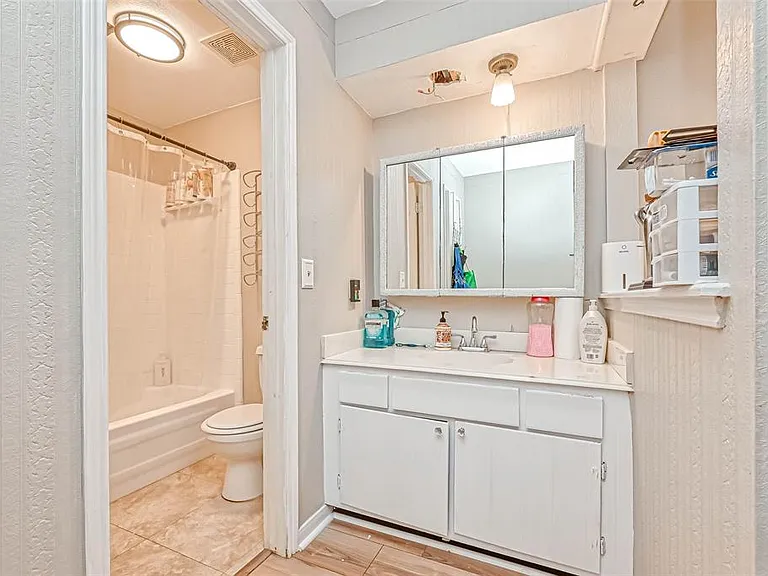 3623 Black Crickett Ct — Photo 48