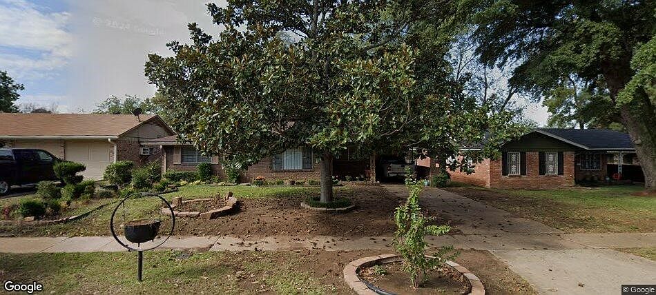 1st image of 3708 Glencrest St