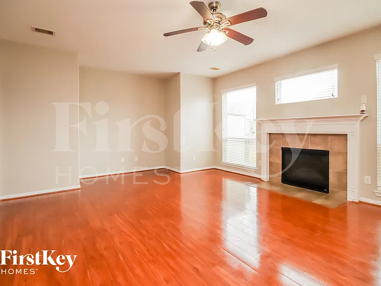 6707 Level Pond Ln — Photo 2