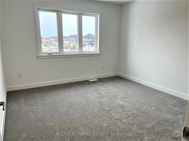 902 Duxbury Ln — Photo 20