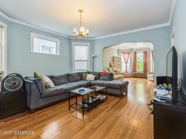 1340 W Rosedale Ave #1, Chicago, IL 60660