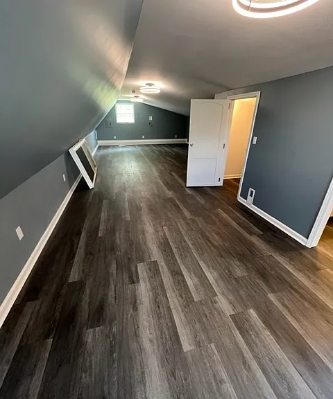 225 E Main St — Photo 7