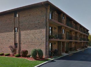 98121 Nottingham Avenue 4b, Chicago Ridge, IL 60415