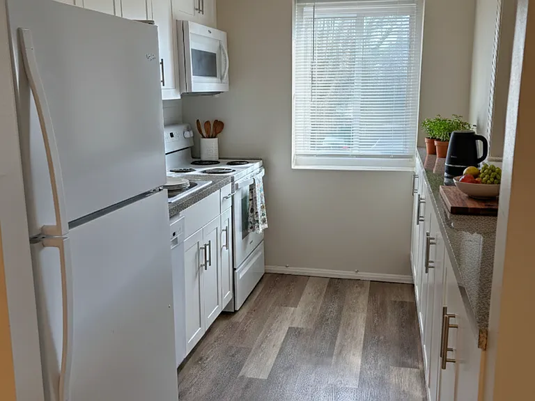 700 Cherry Tree Rd — Photo 25