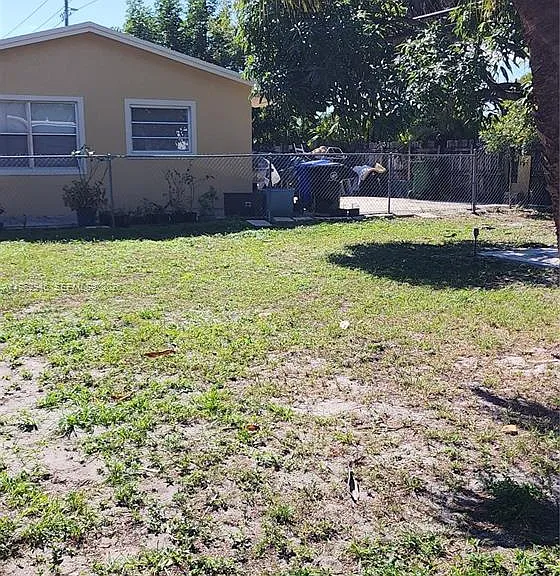 1025 NW 3rd Ave #1 — Photo 10