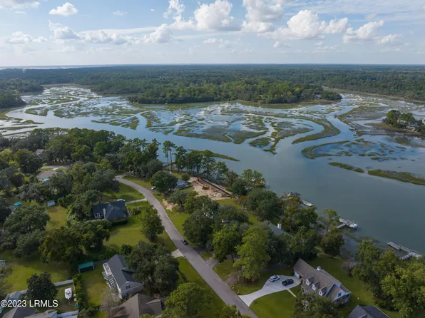 1096 Otter Circle, Beaufort, SC 29902