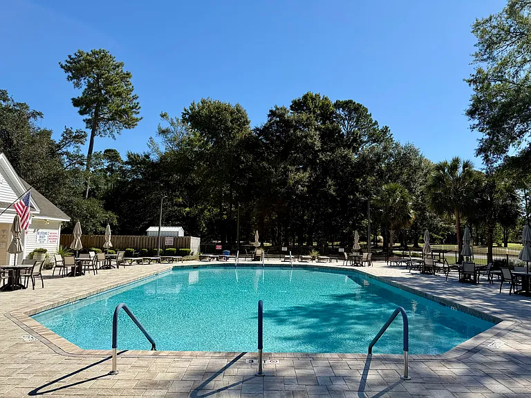 9511 Indigo Club Dr — Photo 29