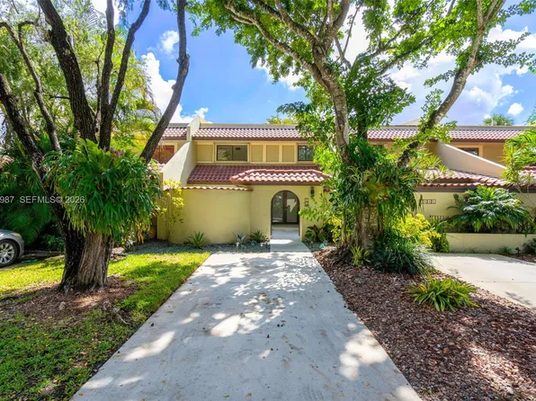 3843 Alcantara Ave #76B, Doral, FL 33178