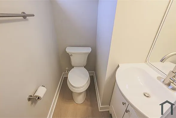 1554 Pentwood Rd — Photo 11