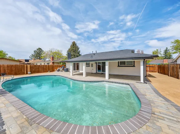 1735 Byrd Dr, Sparks, NV 89431