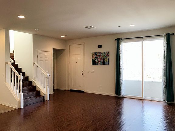 5th image of 5968 Limonium Ln